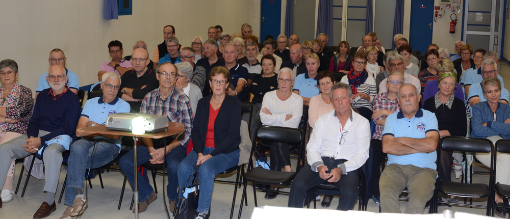 Une assemblée attentive aux divers rapports