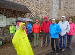 Équipements de pluie au départ, guère encourageant!