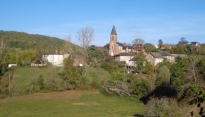 Le village de St-Bazile de Meyssac, sous le soleil automnal