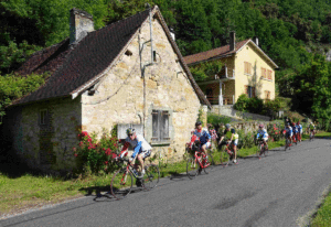 Vallée de la Dordogne entre Saint-Denis et Gluges