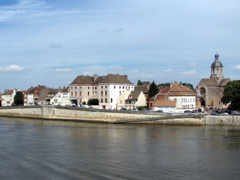 La Saône à Seurre